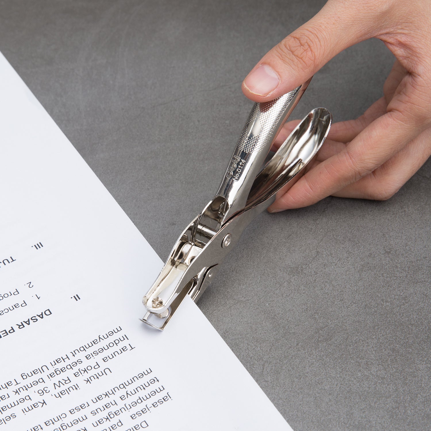 1-Hole Punch | Rust-free | Durable | Punches 8 sheets