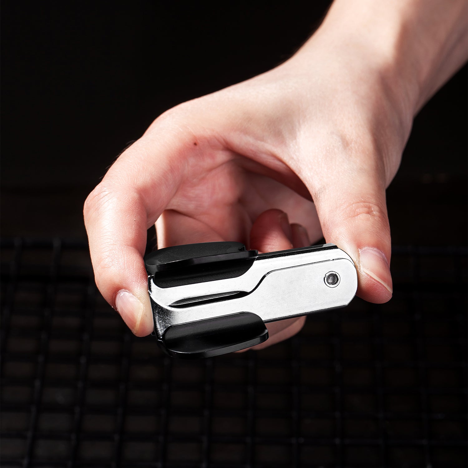 Staple Remover-BK | Safe | Compact | Easy staple removing