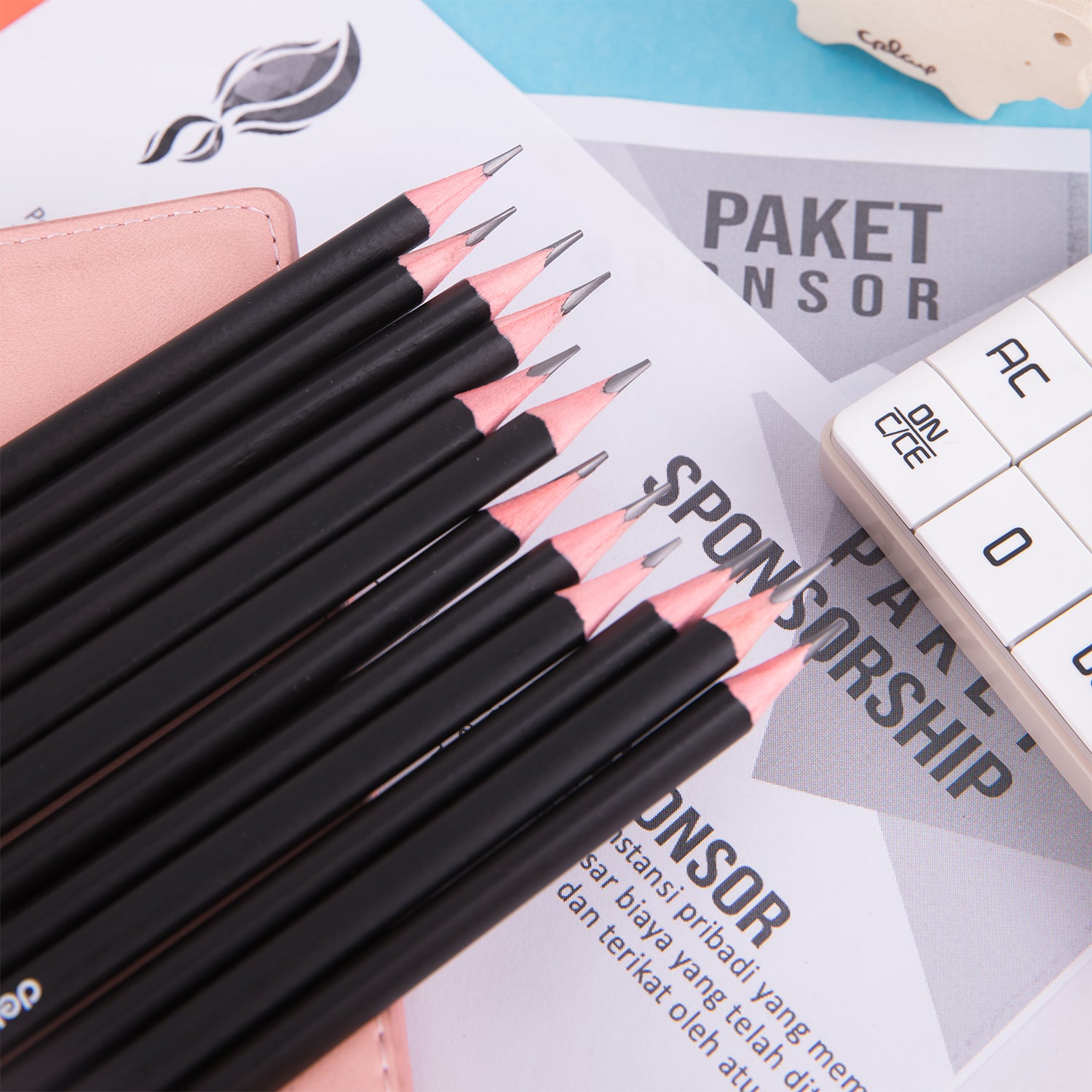 Scribe Pencil -2B-Tri-Black | High quality graphite | Durable eraser