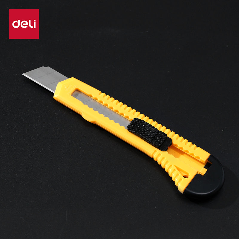 iSelect Cutter-8-Yellow | 8 Snap off blades | Manual lock system | Sharp blades